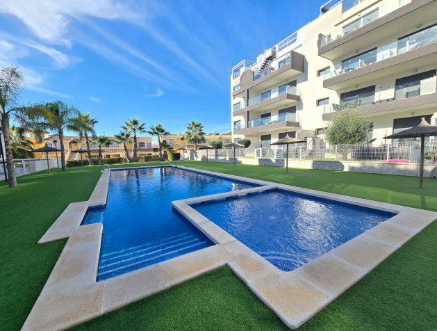Revente - Apartment / Flat * - Orihuela Costa * - Villamartín *