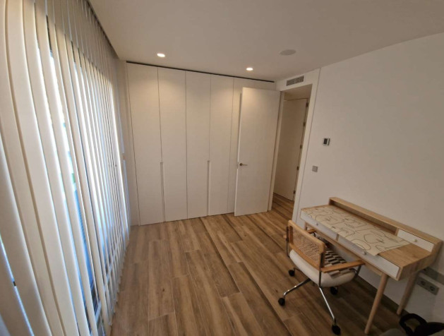 Resale - Villa - Monforte del Cid - Font del Llop