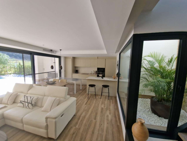 Resale - Villa - Monforte del Cid - Font del Llop