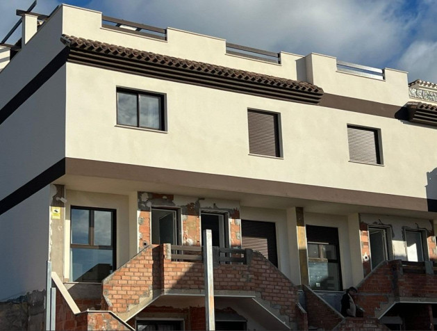 New Build - Town House - La Union - centro