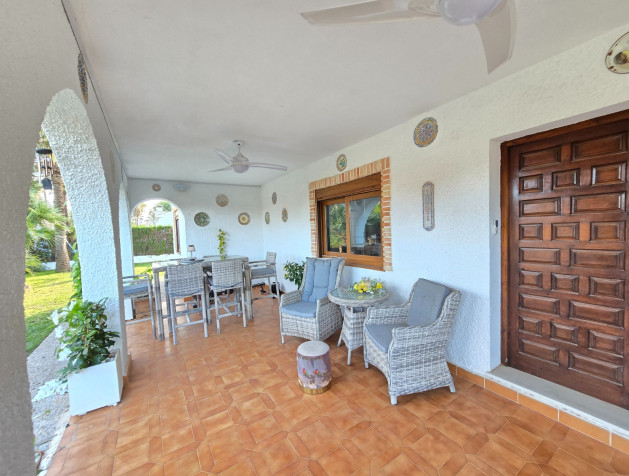 Resale - Villa * - Orihuela Costa * - Cabo Roig *