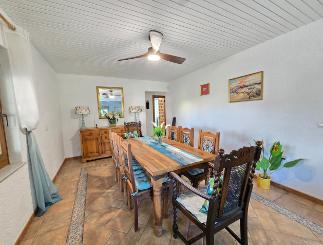 Resale - Villa * - Orihuela Costa * - Cabo Roig *