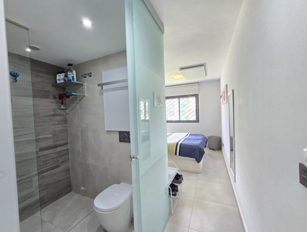 Revente - Apartment / Flat * - Orihuela Costa * - Punta Prima *