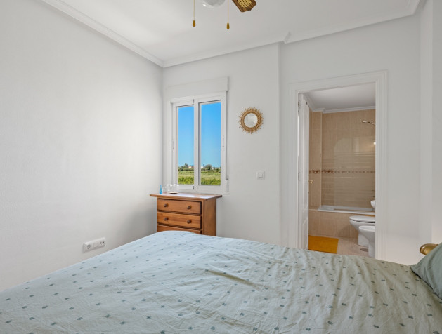 Resale - 1. Apartment / flat - Daya Nueva - Costa Blanca South