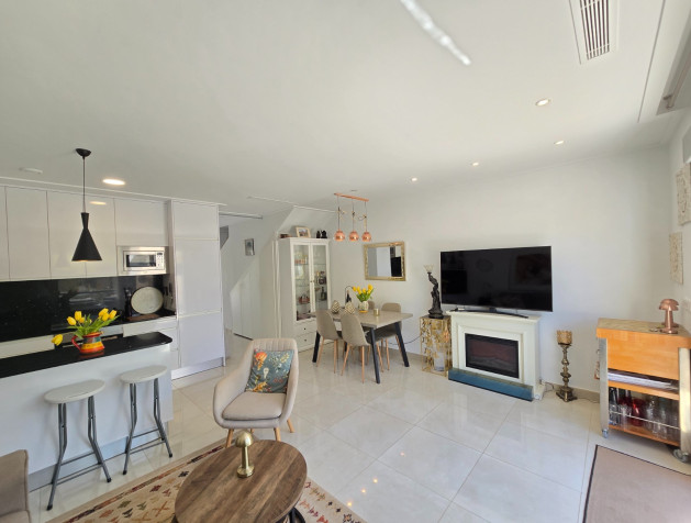 Revente - Townhouse * - Ciudad Quesada * - Doña Pepa *