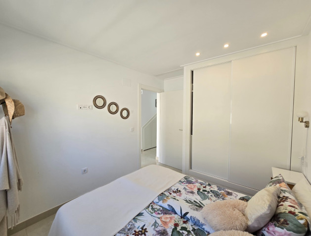 Revente - Townhouse * - Ciudad Quesada * - Doña Pepa *