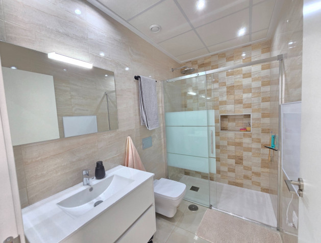 Revente - Townhouse * - Ciudad Quesada * - Doña Pepa *