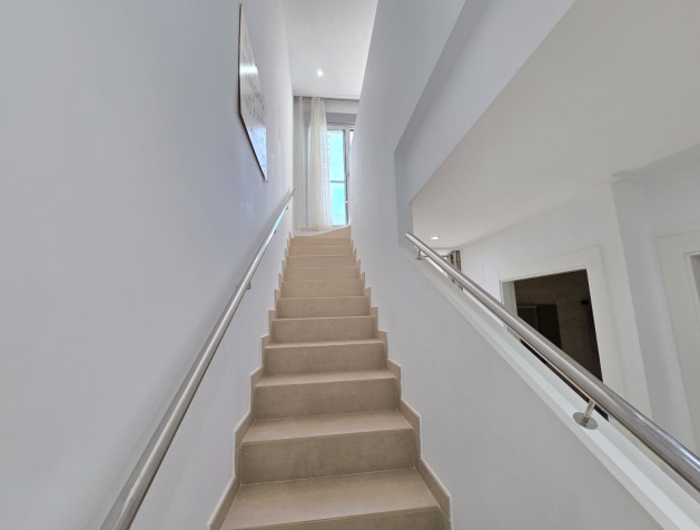 Revente - Townhouse * - Ciudad Quesada * - Doña Pepa *