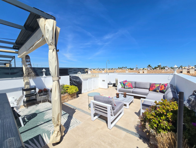 Revente - Townhouse * - Ciudad Quesada * - Doña Pepa *