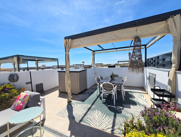 Revente - Townhouse * - Ciudad Quesada * - Doña Pepa *