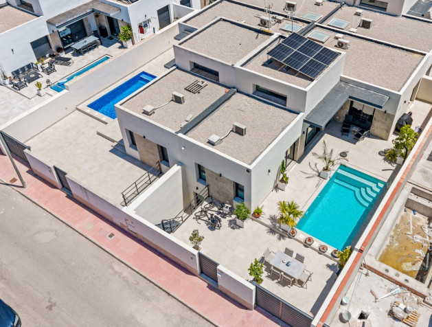 Resale - 6. Detached villa - Daya Nueva - Costa Blanca South