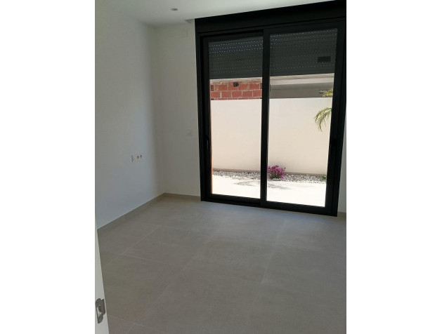 Nouvelle construction - Villa - Pilar de la Horadada - Roda Golf