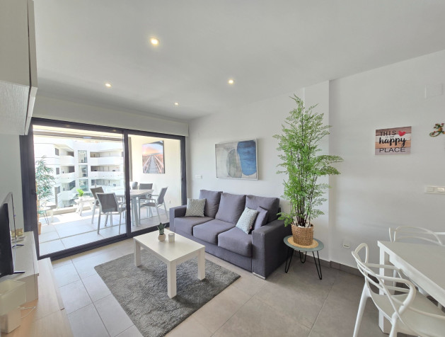 Resale - Apartment / Flat * - Orihuela Costa * - Villamartín *