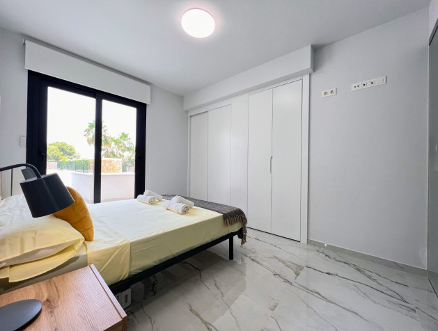 Resale - Apartment - Orihuela Costa - Los Altos