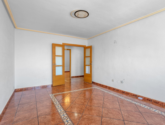 Resale - Apartment - Benijofar