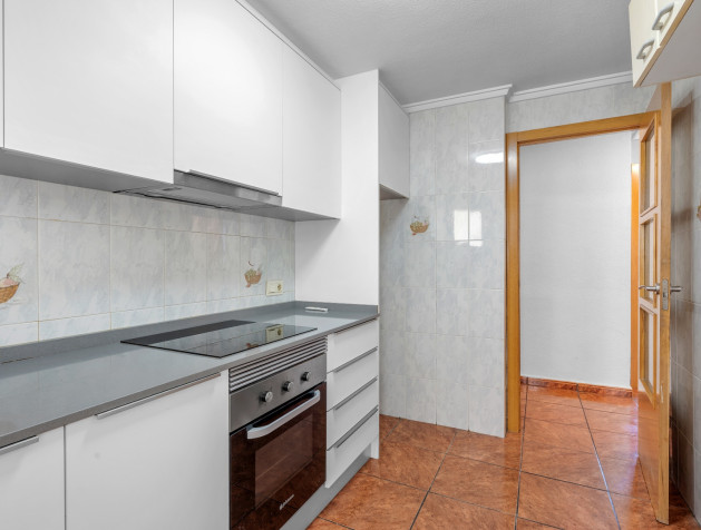 Resale - Apartment - Benijofar