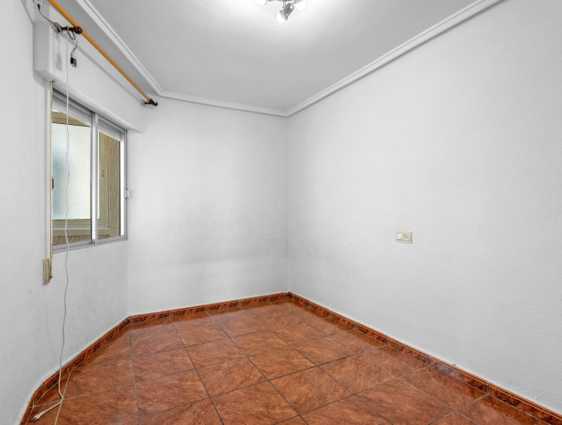 Resale - Apartment - Benijofar