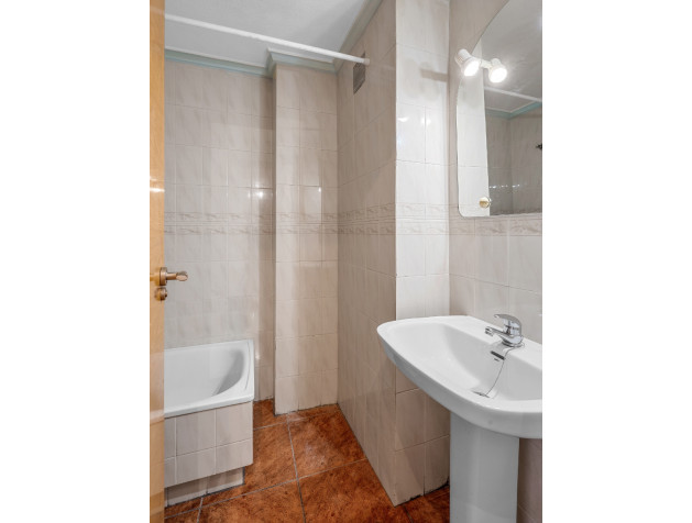 Resale - Apartment - Benijofar