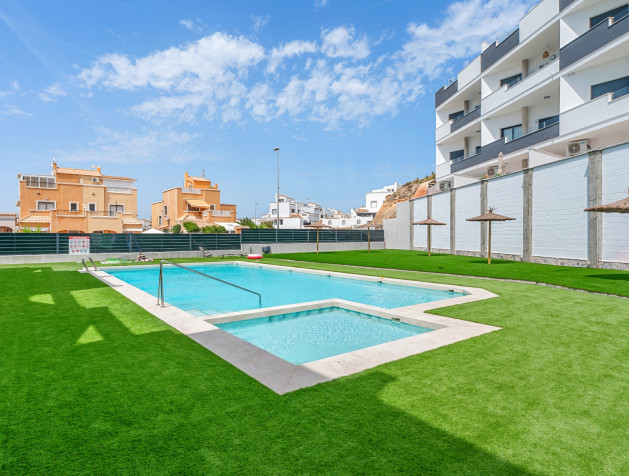 Resale - Apartment - Orihuela Costa - Los Altos