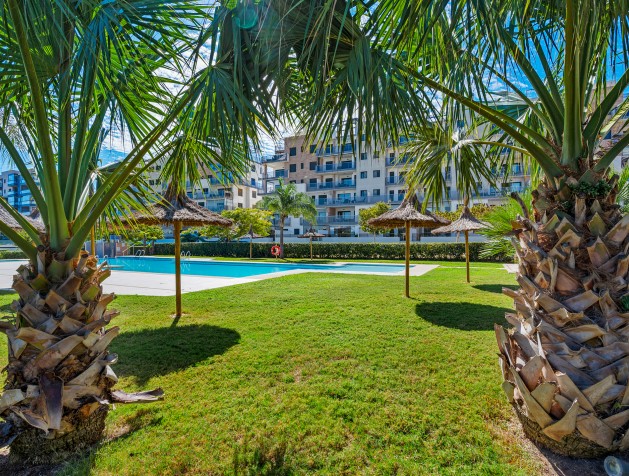 Resale - Apartment - Mil Palmeras