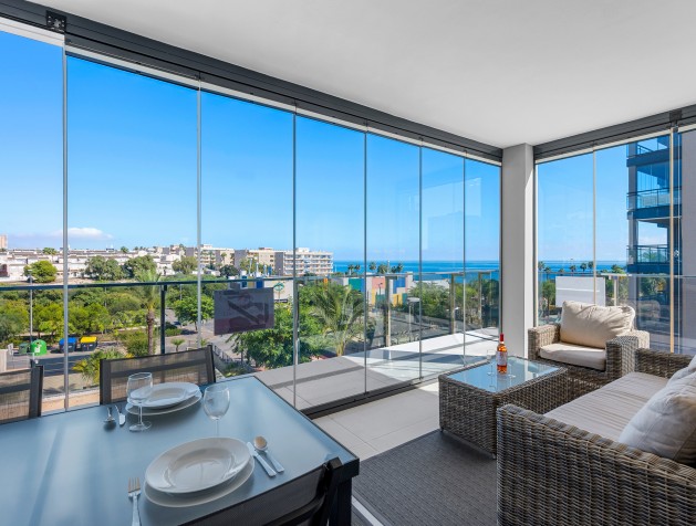 Resale - Apartment - Mil Palmeras
