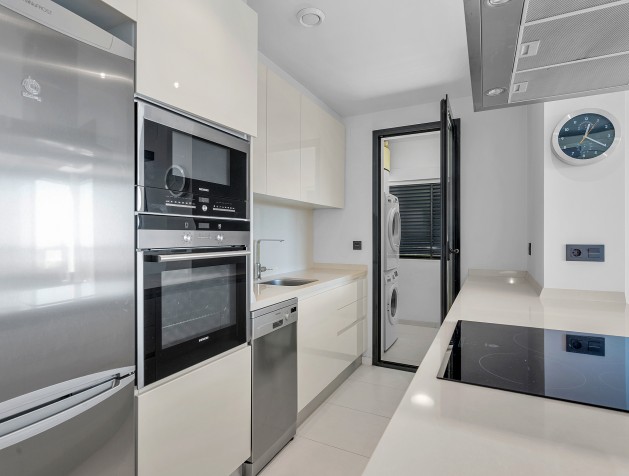 Resale - Apartment - Mil Palmeras