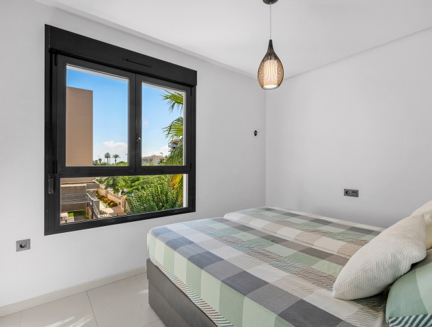 Resale - Apartment - Mil Palmeras