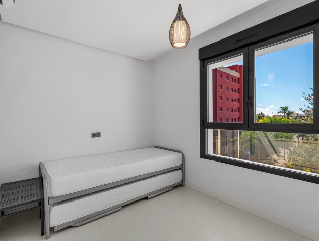 Resale - Apartment - Mil Palmeras