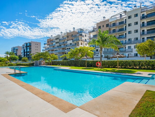 Resale - Apartment - Mil Palmeras