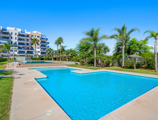 Resale - Apartment - Mil Palmeras