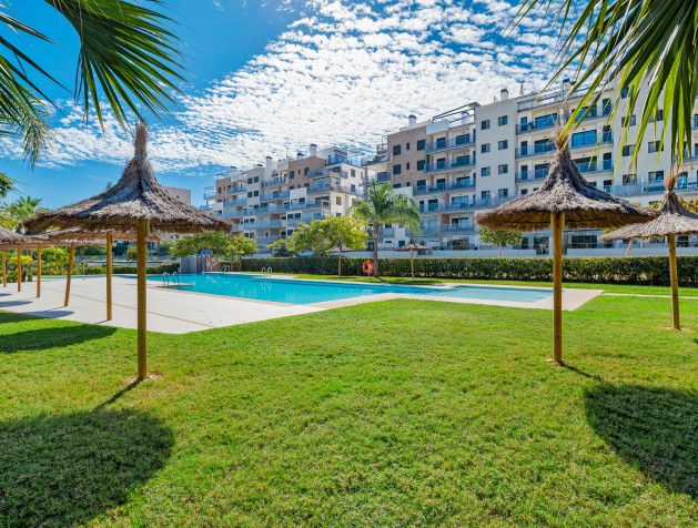 Resale - Apartment - Mil Palmeras