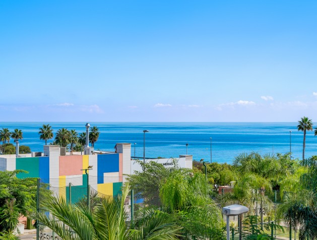 Resale - Apartment - Mil Palmeras